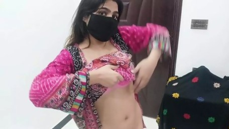 Pakistani College Girl Nude Mujra Strip Tease On Live Video Call