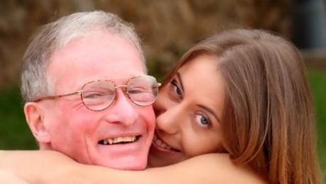 Video  An old man gives a dose of pleasure for a hot teen Nikky Thorne